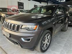 جیپ گراند شیرۆکی